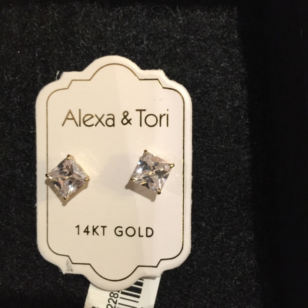 New With Box 14K Gold Alexa &Tori Earrings - Picture 3 of 4